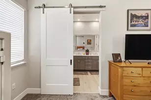 9230 Stillwagon St, Elk Grove, CA 95624 - Photo 28