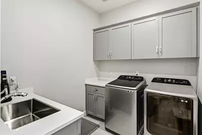 9230 Stillwagon Street, Elk Grove, CA 95624 - Photo 34