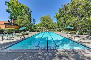 724 Woodside Ln E, Sacramento, CA 95825 - Photo 40