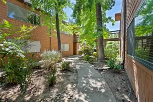 724 Woodside Ln E, Sacramento, CA 95825 - Photo 26