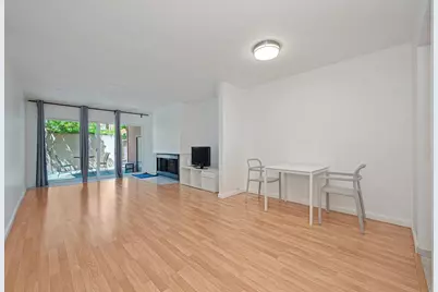 724 Woodside Lane East #6, Sacramento, CA 95825 - Photo 6