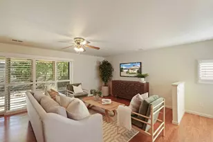 748 Young Ct, Galt, CA 95632 - Photo 4