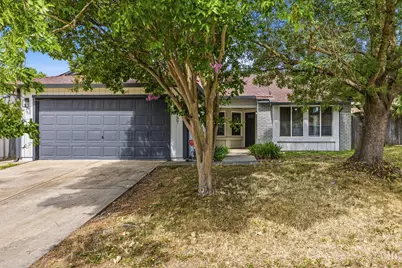 7737 Antelope Hills Dr, Antelope, CA 95843 - Photo 2
