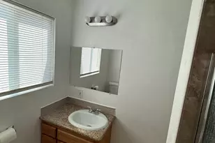 501 Rotan Ave, Madera, CA 93637 - Photo 8