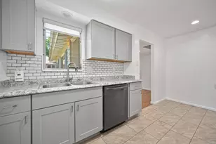 2354 50th Ave, Sacramento, CA 95822 - Photo 14