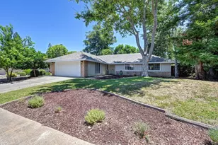 5445 Elsinore Way, Fair Oaks, CA 95628 - Photo 4