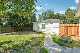 430 Lovella Way, Sacramento, CA 95819 - Photo 16