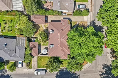 430 Lovella Way, Sacramento, CA 95819 - Photo 34