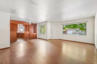 430 Lovella Way, Sacramento, CA 95819 - Photo 6