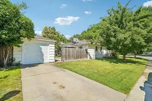 430 Lovella Way, Sacramento, CA 95819 - Photo 26