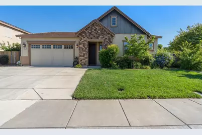 1017 Kumara, Manteca, CA 95337 - Photo 1