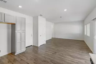 2887 Krone Wy, Antelope, CA 95843 - Photo 10