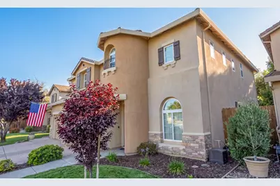 211 Las Palmas Street, Los Banos, CA 93635 - Photo 4