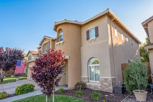 211 Las Palmas St, Los Banos, CA 93635 - Photo 4