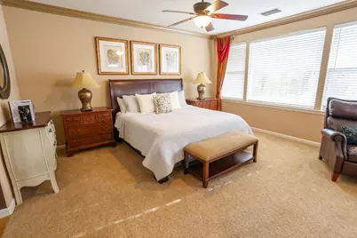 211 Las Palmas Street, Los Banos, CA 93635 - Photo 36