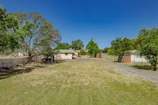 6521 6th St, Rio Linda, CA 95673 - Photo 2