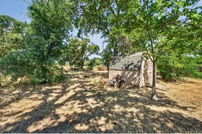 6521 6th Street, Rio Linda, CA 95673 - Photo 36