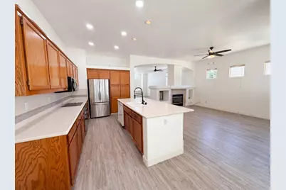 3309 Mokelumne Court, Modesto, CA 95354 - Photo 8