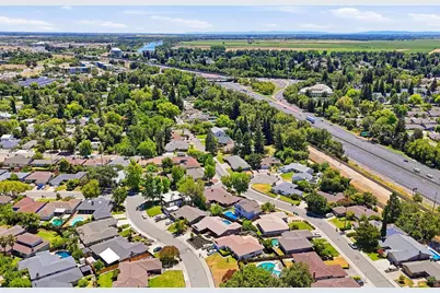 7436 Golden Oak Way, Sacramento, CA 95831 - Photo 40