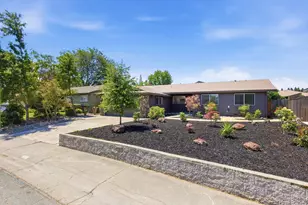 7436 Golden Oak Wy, Sacramento, CA 95831 - Photo 1