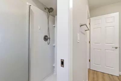 7436 Golden Oak Way, Sacramento, CA 95831 - Photo 24