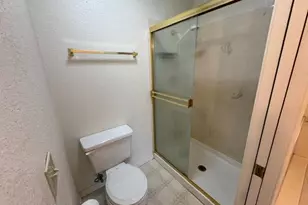 5930 Buckskin Pl, Stockton, CA 95210 - Photo 12