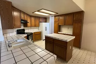 5930 Buckskin Pl, Stockton, CA 95210 - Photo 6
