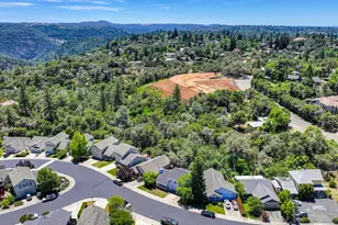 126 Hidden Glen Dr, Auburn, CA 95603 - Photo 2