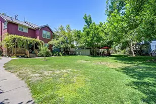 2004 5th St, Sacramento, CA 95818 - Photo 24