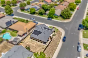 5713 Prince Edward Ln, Riverbank, CA 95367 - Photo 24