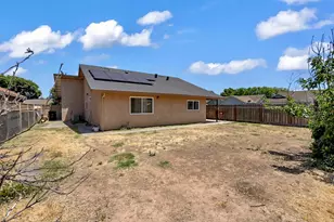 5713 Prince Edward Ln, Riverbank, CA 95367 - Photo 20