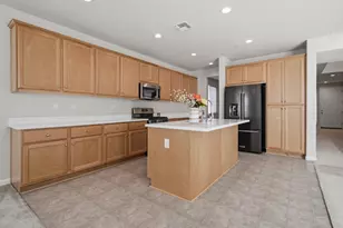 4344 Vanguard Dr, Modesto, CA 95356 - Photo 16