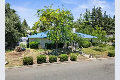 9901 Wild Oak Court, Oakdale, CA 95361 - Photo 2