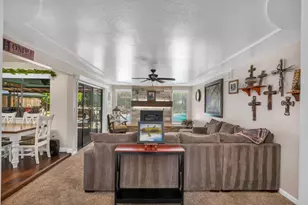 1037 Jackson Ave, Los Banos, CA 93635 - Photo 14