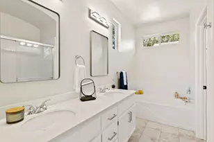 45 Rossignol Cir, Sacramento, CA 95833 - Photo 16