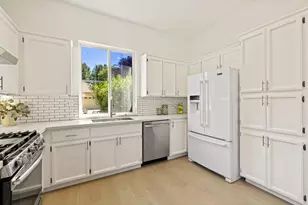 45 Rossignol Cir, Sacramento, CA 95833 - Photo 4