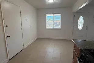 414 Kolher St, Stockton, CA 95206 - Photo 8