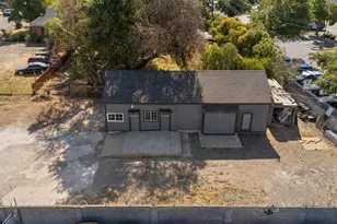 3300 27th Ave, Sacramento, CA 95820 - Photo 2