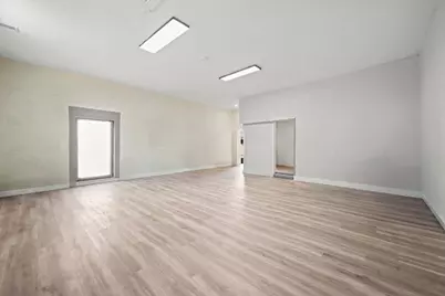 3300 27th Ave, Sacramento, CA 95820 - Photo 8
