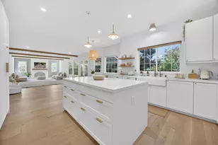 7636 Bridgeview Dr, Sacramento, CA 95831 - Photo 16