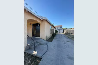 4079 E Heaton Avenue, Fresno, CA 93702 - Photo 2