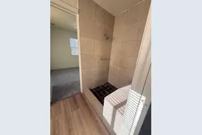 4079 E Heaton Avenue, Fresno, CA 93702 - Photo 10