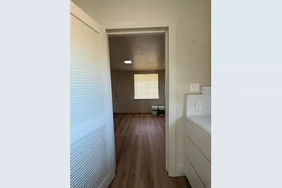 4079 E Heaton Avenue, Fresno, CA 93702 - Photo 8
