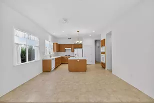 380 Lyman Cir, Sacramento, CA 95835 - Photo 18