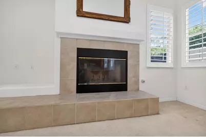 380 Lyman Circle, Sacramento, CA 95835 - Photo 24