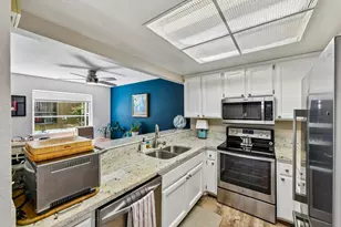 2280 Hurley Way, Sacramento, CA 95825 - Photo 14