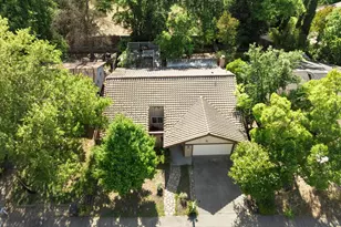 7859 Casa Bella Way, Citrus Heights, CA 95610 - Photo 38