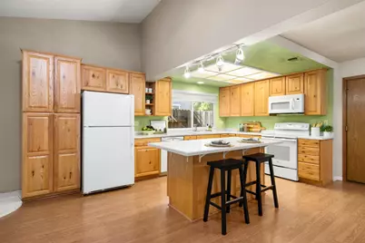 7859 Casa Bella Way, Citrus Heights, CA 95610 - Photo 12