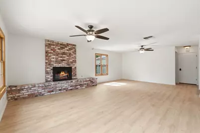 8904 Royal Gate Way, Elk Grove, CA 95624 - Photo 16