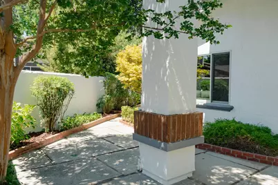 8323 Newbridge Way, Citrus Heights, CA 95610 - Photo 40